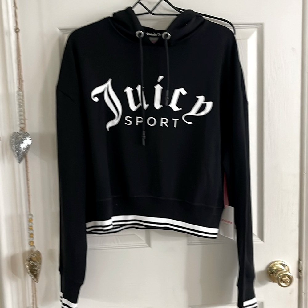 New black and white juicy size M sweatshirt baggy really soft & pretty